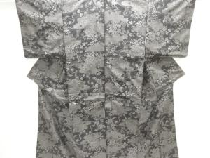 雲に草花模様織出し本場泥大島紬着物（9マルキ）